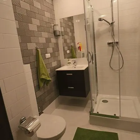 Apartment Mona Warsaw Przy Stacji Metra Exterior photo