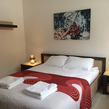Apartment Mona Warsaw Przy Stacji Metra Exterior photo